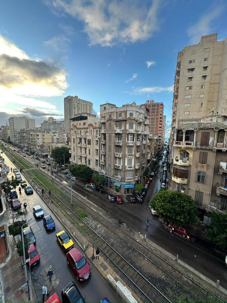 Arab Hostel, Welcoming All Solo And Groups Travellers But, Unmarried Couples Not Allowed Alexandria Eksteriør billede