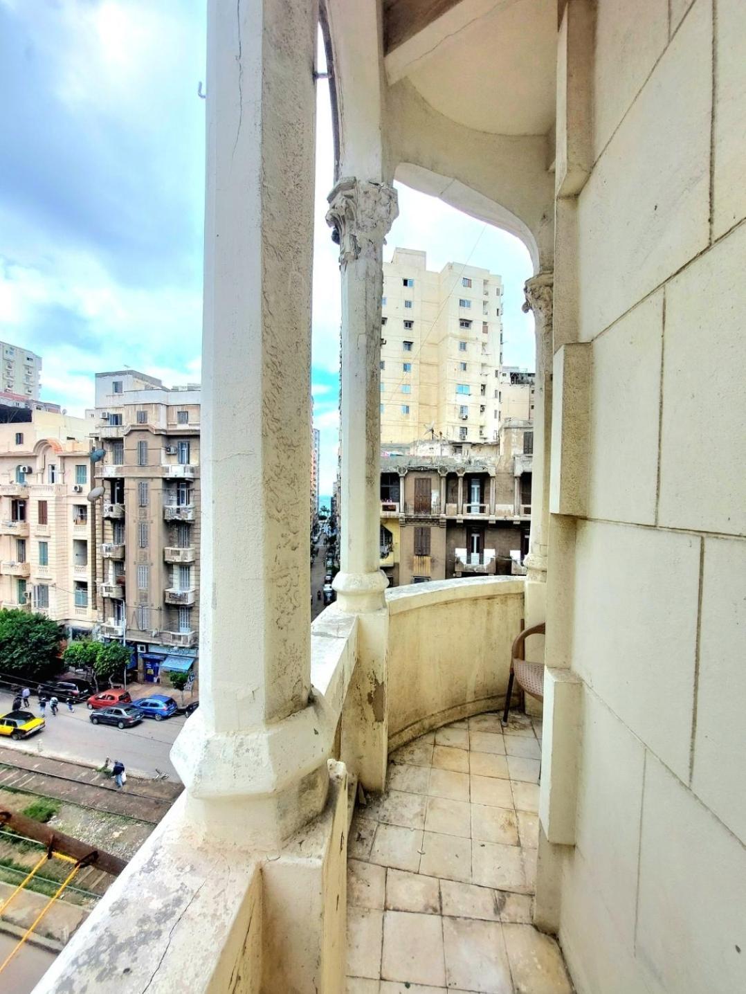 Arab Hostel, Welcoming All Solo And Groups Travellers But, Unmarried Couples Not Allowed Alexandria Eksteriør billede